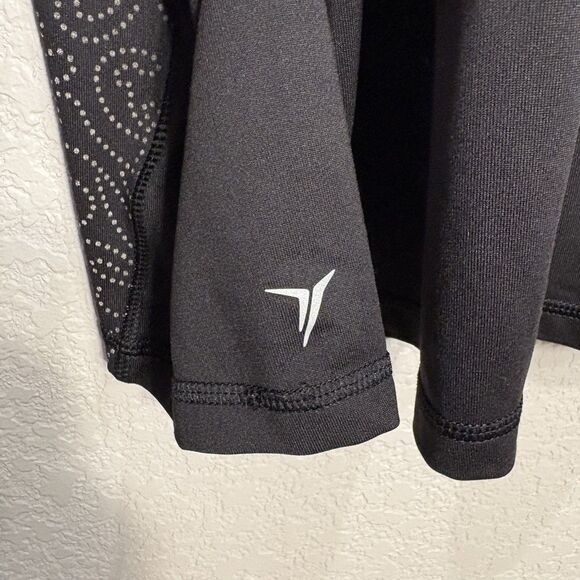 Old Navy Active Plus 4x Black Grey Patterned Thin 1/4 Zip Jacket - Picture 6 of 8